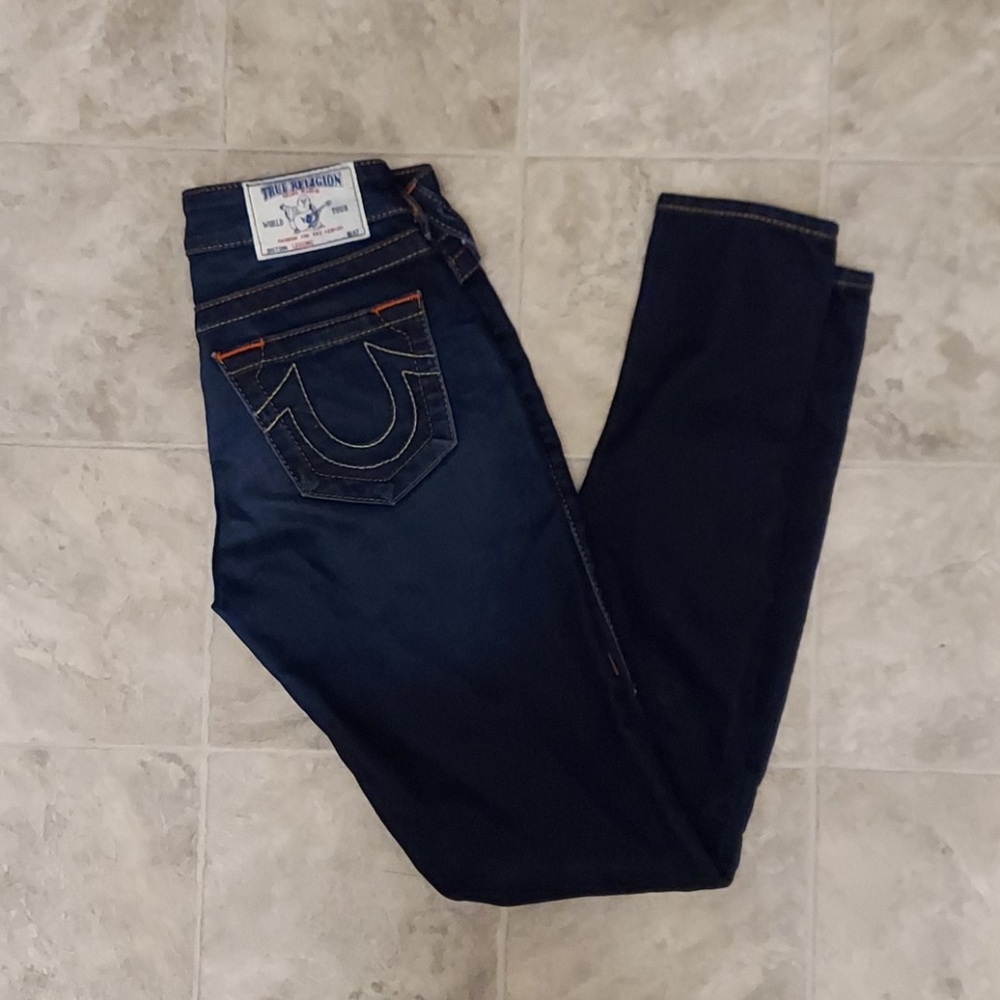 Dark wash leggings